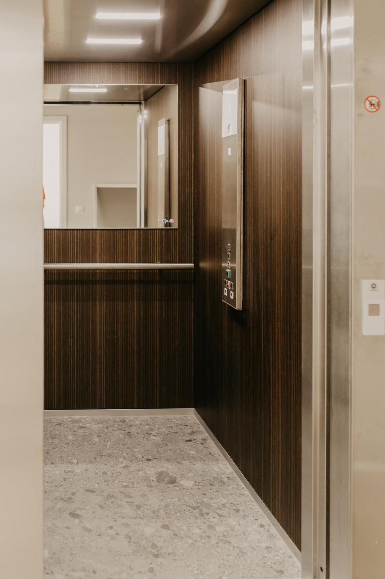 Blue Bird Residence Suite Moriaan Anvers Dış mekan fotoğraf